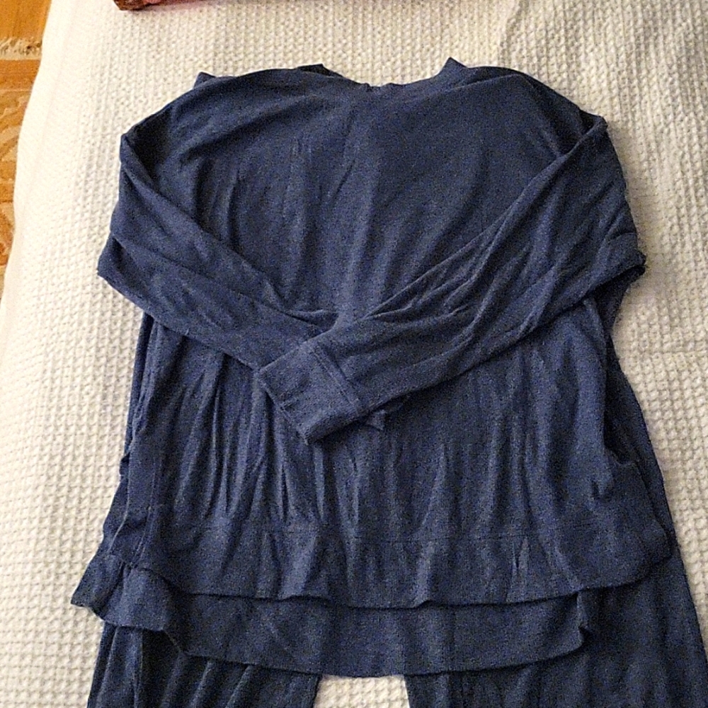 Matching sweater/sweatsuit set by Balance Collection by Marika